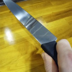 Нож для разделки мяса VICTORINOX 20 см 5.2063.20